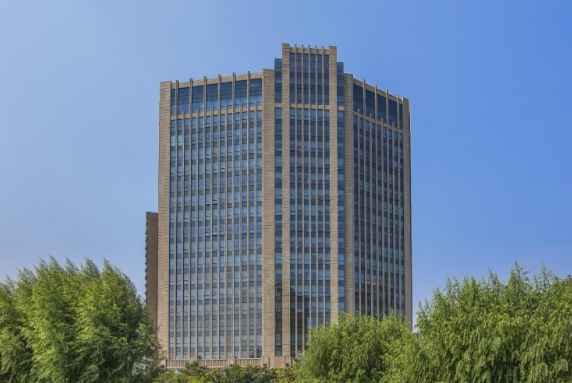 上海城匯大廈：北外灘金融新封面，融合古典與現(xiàn)代的商務殿堂