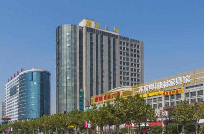 上?？到ㄉ虅?wù)廣場：16層高樓，寬敞明亮